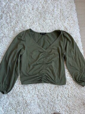 Banana Republic Ruched Knit V-Neck Top Size M Green